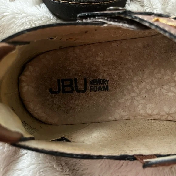 JBU Women's Chocolate Brown Mary Jane Flats Sz 6 Vegan Leather - Picture 3 of 5